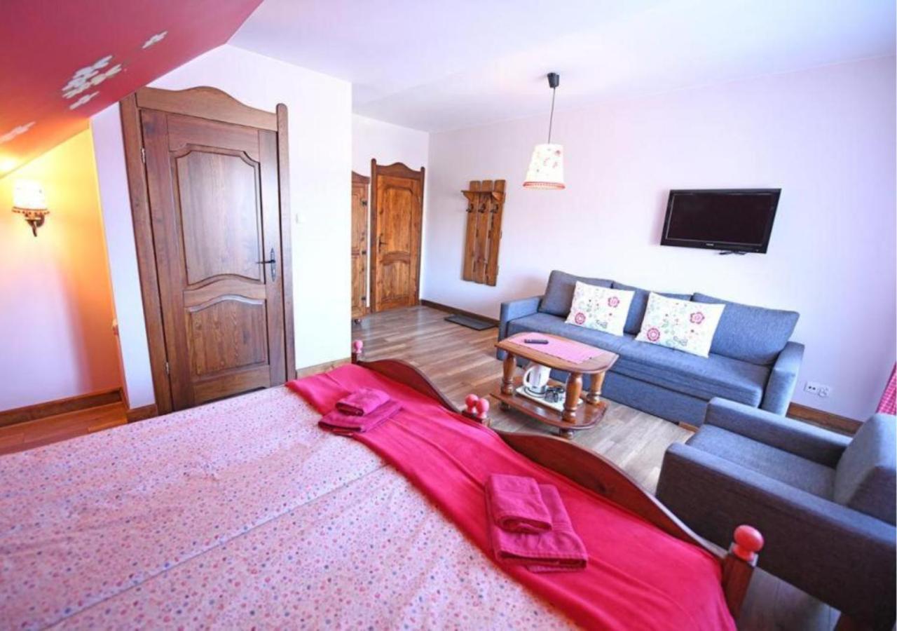 Gosciniec Malinowka Bed and Breakfast Krzeszna Buitenkant foto