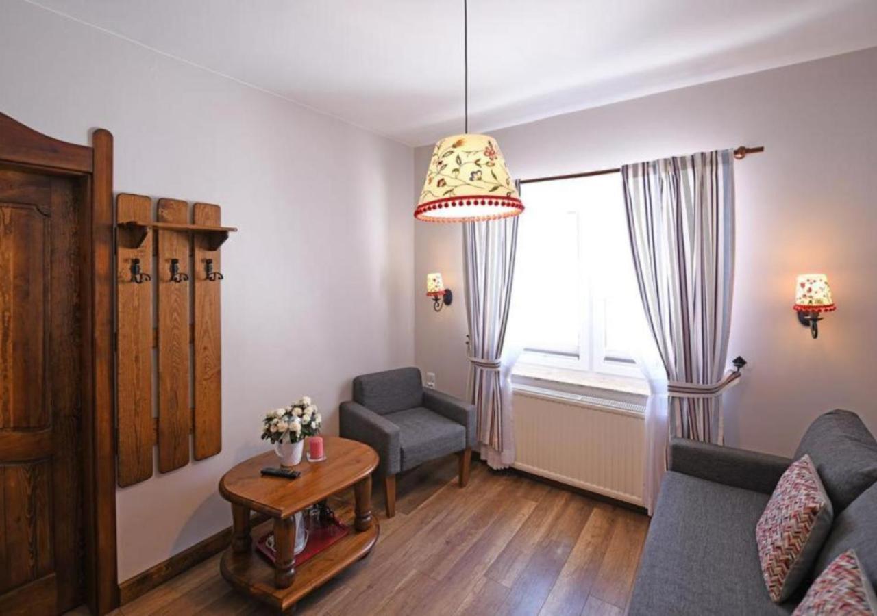 Gosciniec Malinowka Bed and Breakfast Krzeszna Buitenkant foto